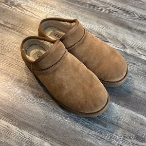 UGG Women's Brown Suede Slippers